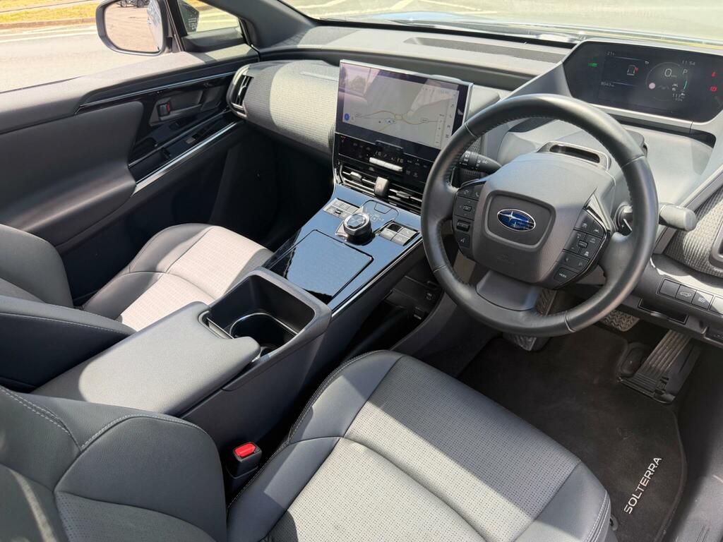Subaru Solterra Solterra Touring Ev Awd Black #9