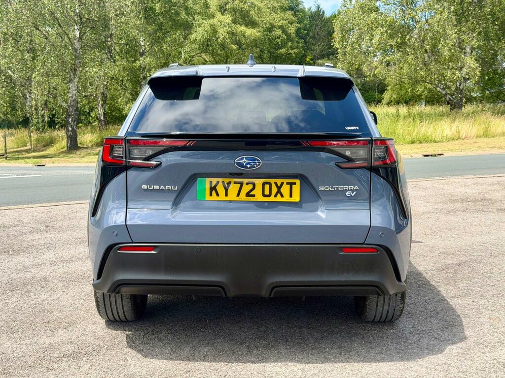 Subaru Solterra 71.4Kwh Touring Awd Grey #6
