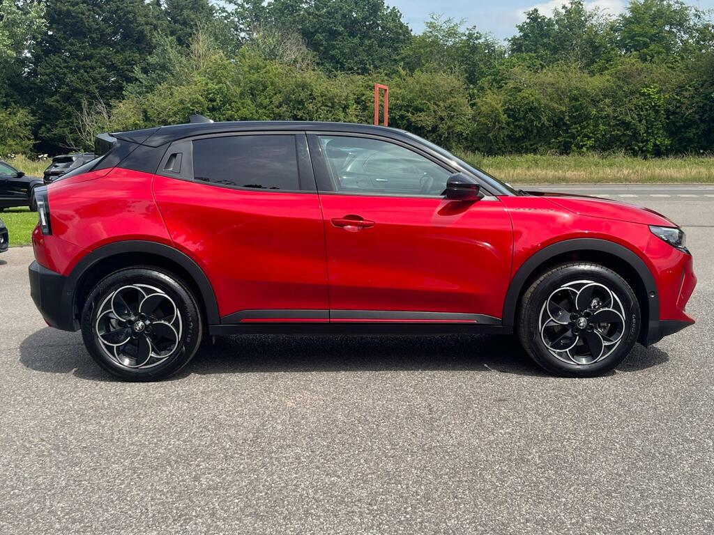 Alfa Romeo Junior 115Kw Elettrica Speciale 54Kwh Tech Pack Red #8