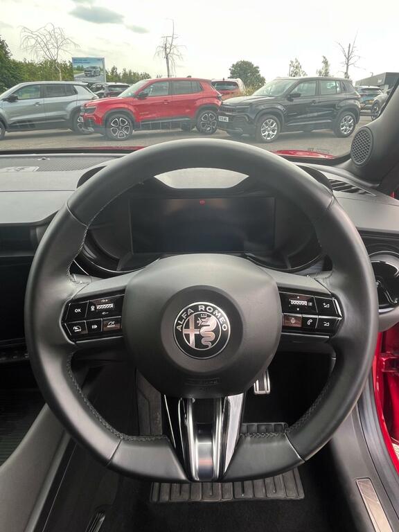 Alfa Romeo Junior 115Kw Elettrica Speciale 54Kwh Tech Pack Red #28