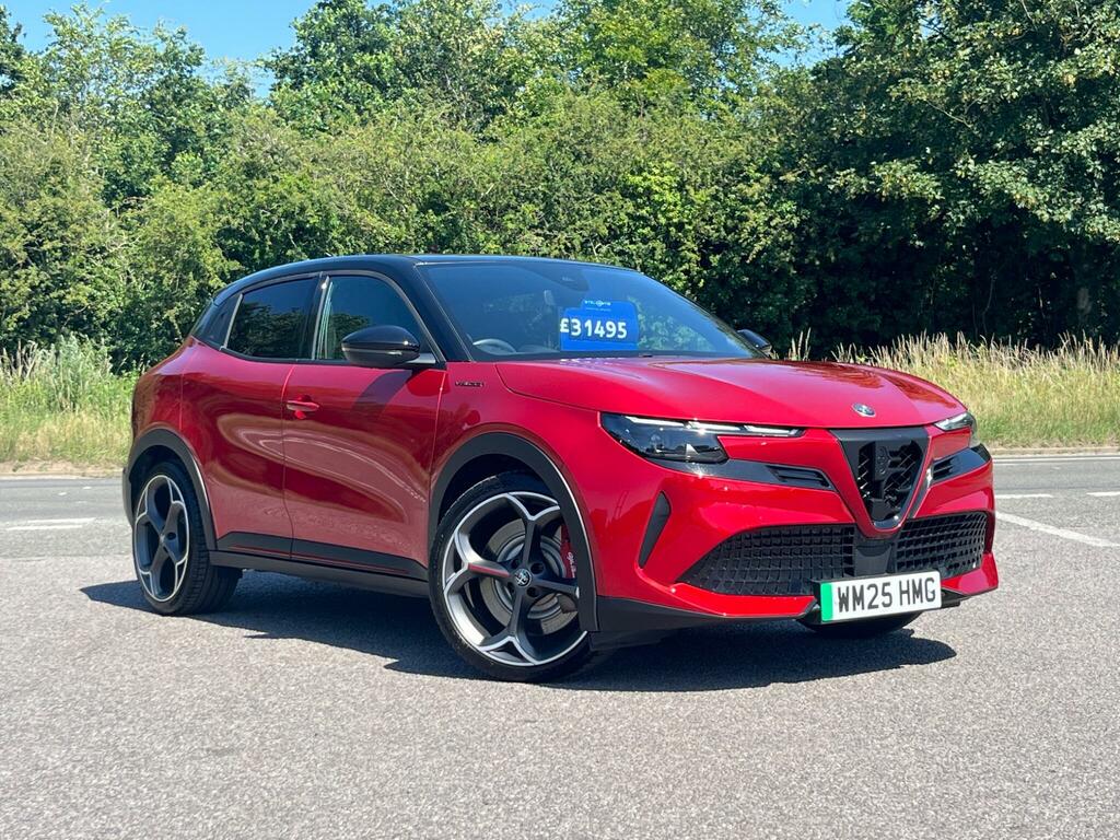 Alfa Romeo Junior 54Kwh Elettrica Veloce Red