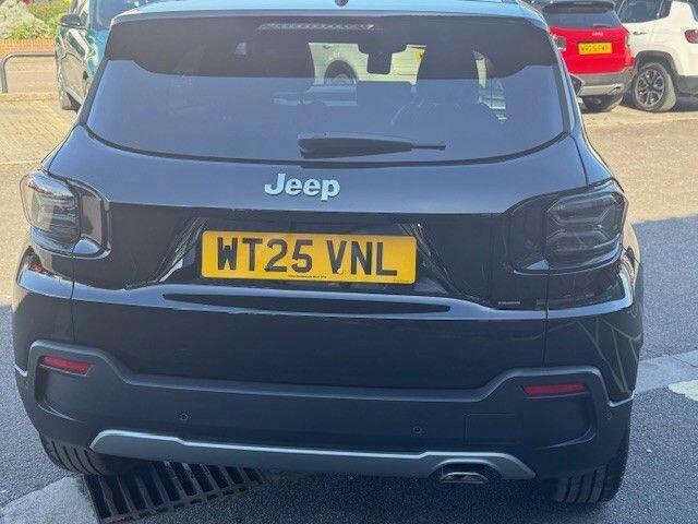 Jeep Avenger 1.2 E-hybrid Summit Suv Hybrid E-dct Eu Black #4