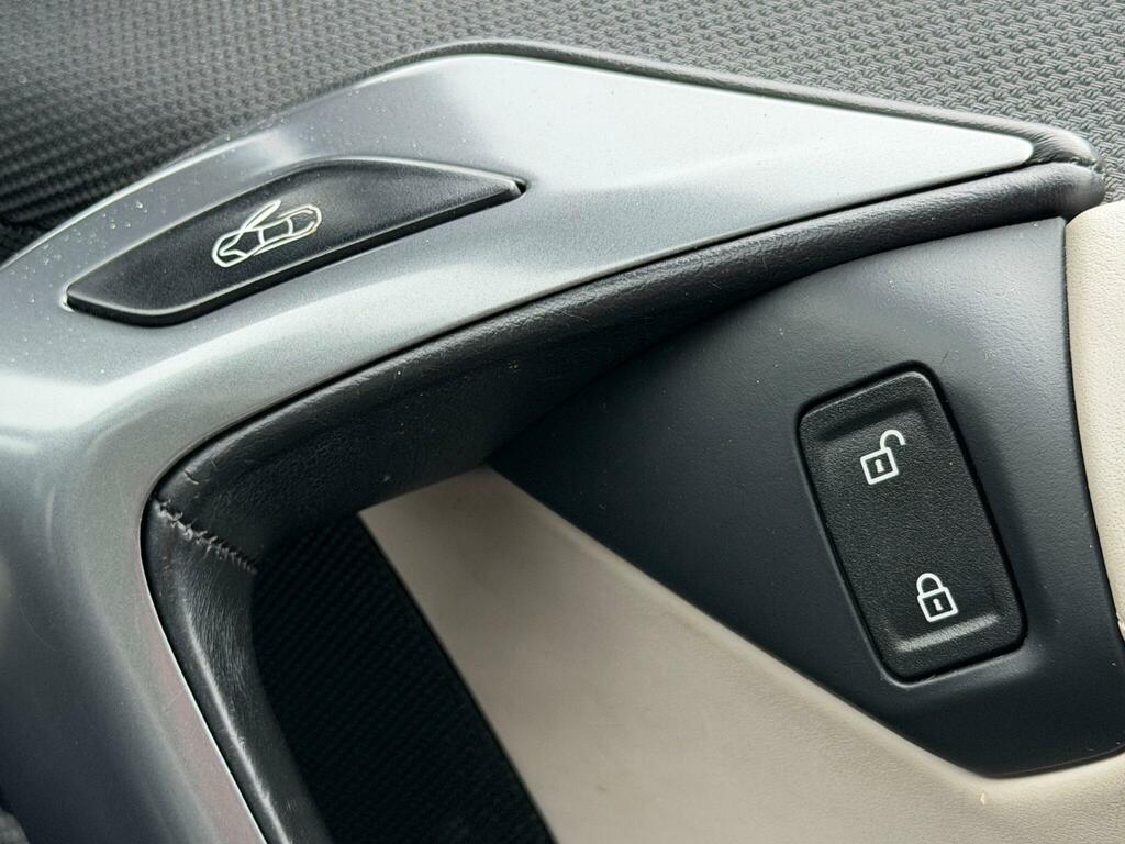 BMW i8 1.5 7.1Kwh 4Wd Silver #29