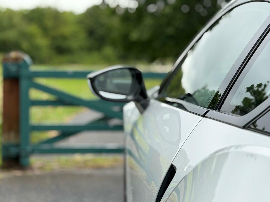BMW i8 1.5 7.1Kwh 4Wd Silver #44