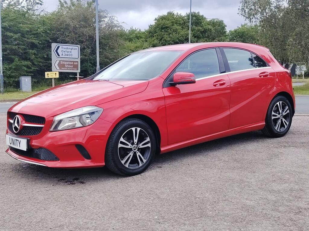 Mercedes-Benz A Class 1.5 A180d Se Executive 7G-dct Euro 6 Ss Red #3