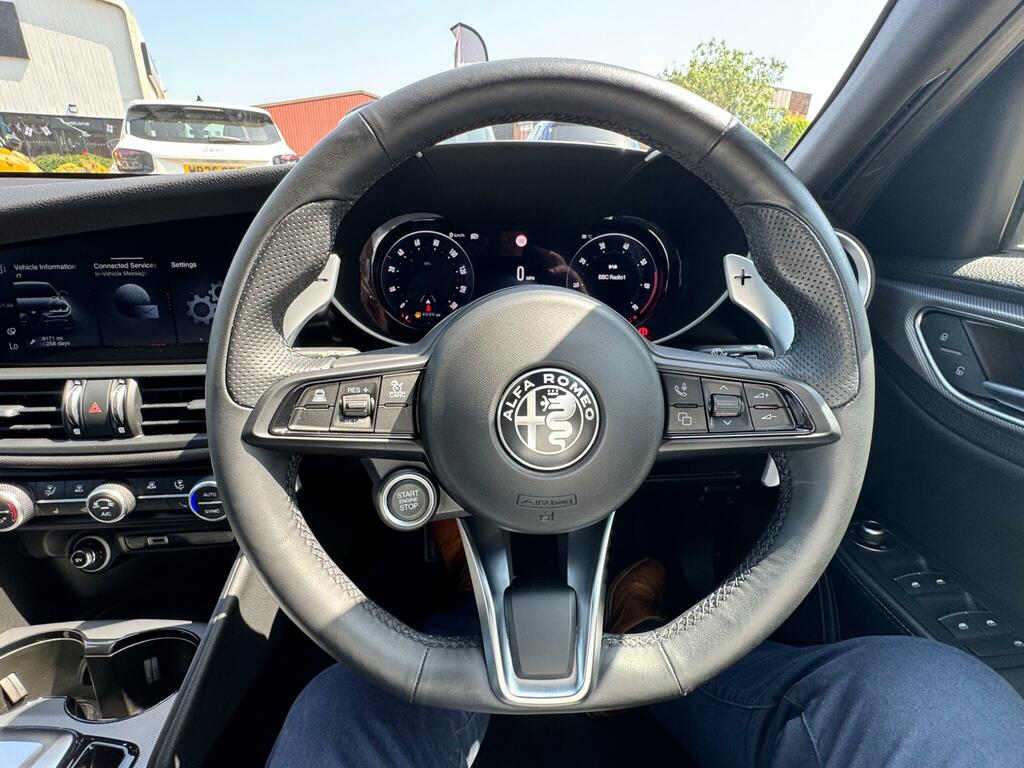 Alfa Romeo Giulia 2.0T Veloce Euro 6 Ss Grey #32