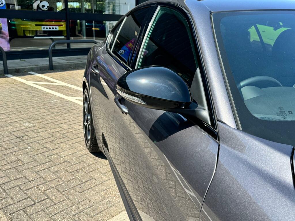 Alfa Romeo Giulia 2.0T Veloce Euro 6 Ss Grey #29