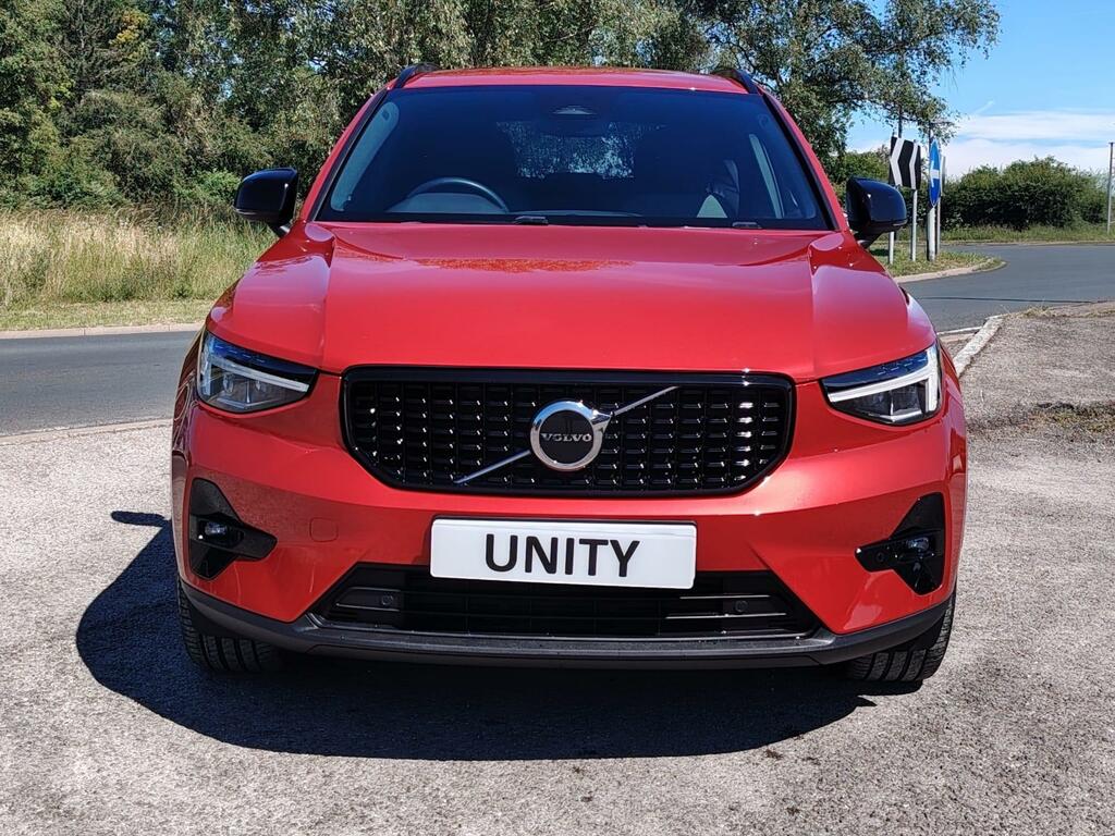 Volvo XC40 2.0 B3 Mhev Plus Dark Dct Euro 6 Ss Red #2