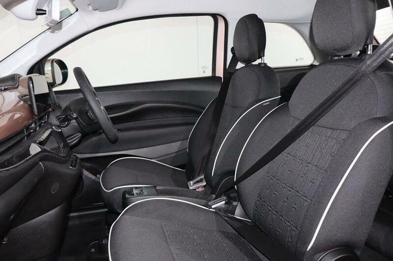 Fiat 500E 42Kwh Hatchback 118 Ps Gold #4