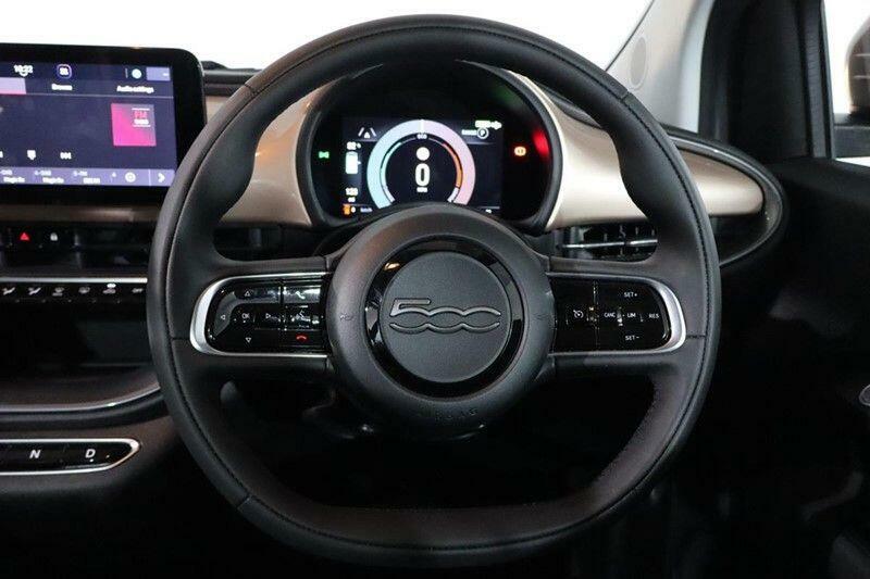 Fiat 500E 24Kwh Action Hatchback 95 Ps Black #10