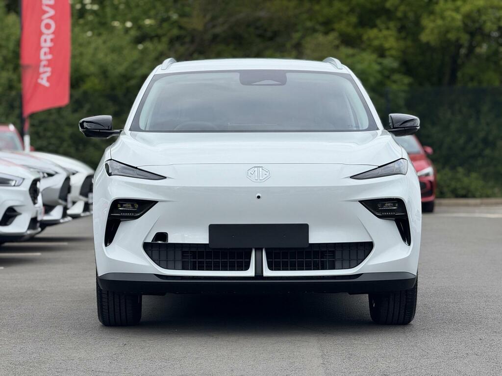 MG MGS5 64Kwh Trophy Long Range White #4