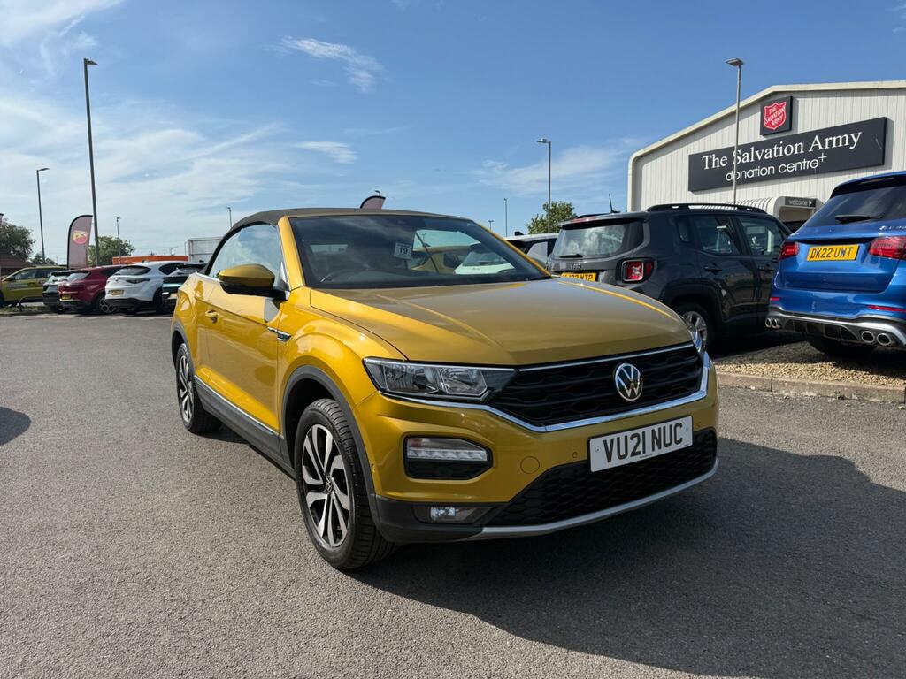 Volkswagen T-Roc 1.5 Tsi Evo Active Cabriolet Dsg Euro 6 Ss Yellow