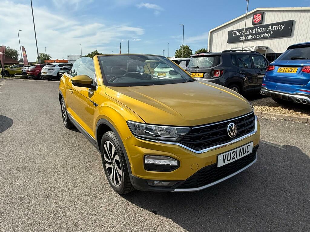 Volkswagen T-Roc 1.5 Tsi Evo Active Cabriolet Dsg Euro 6 Ss Yellow #2