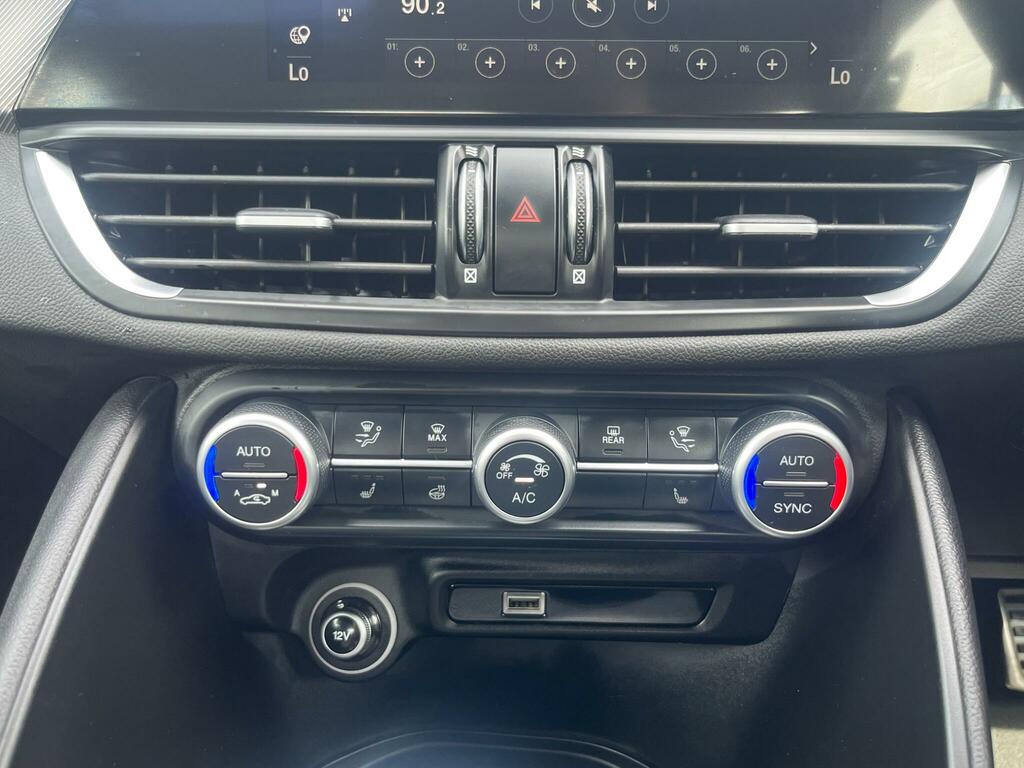 Alfa Romeo Giulia 2.0T Veloce Euro 6 Ss Blue #24