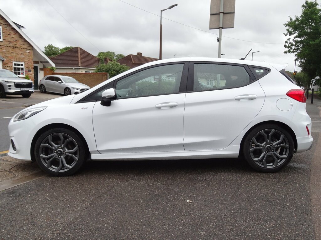 Ford Fiesta 1.0T Ecoboost Gpf St-line Hatchback Man YV68GBX White #6