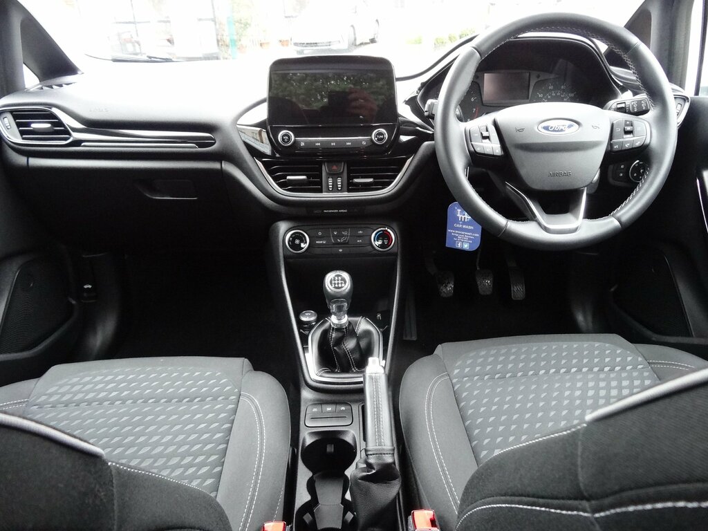 Ford Fiesta 1.5 Tdci St-line Red #2