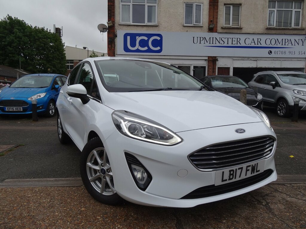 Ford Fiesta 1.5 Tdci St-line Red #1