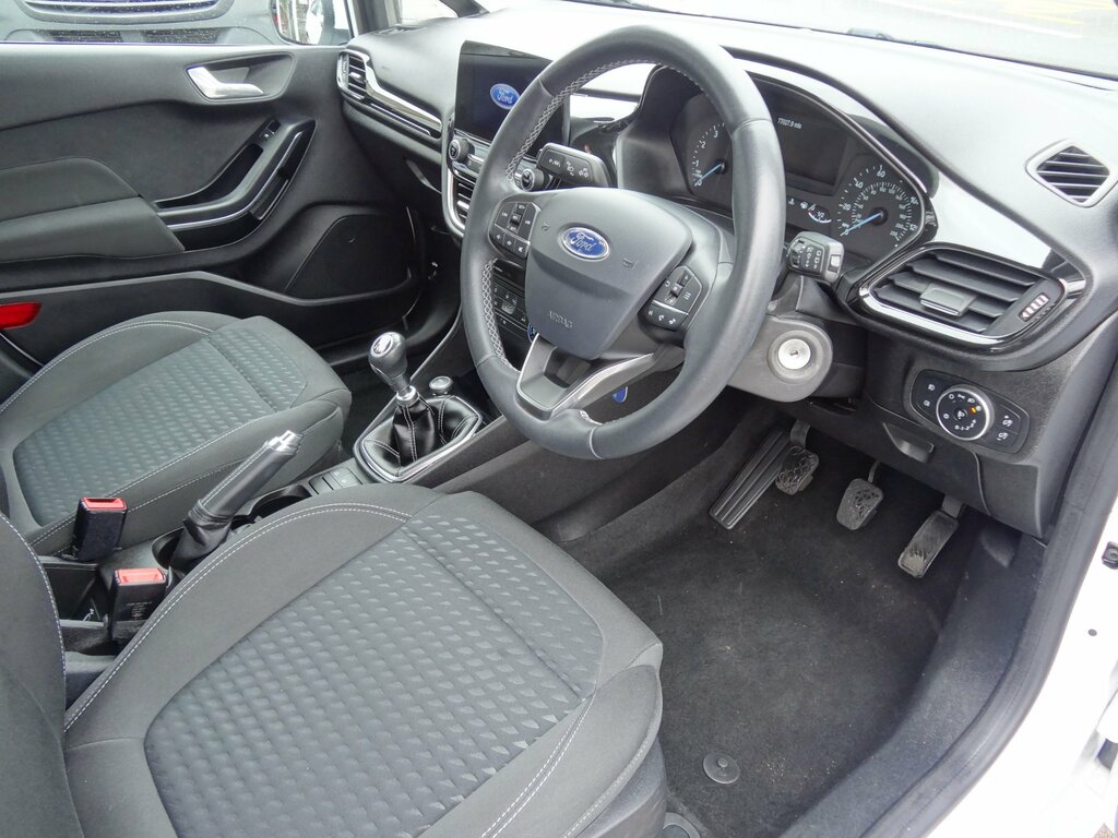 Ford Fiesta 1.5 Tdci St-line Red #11