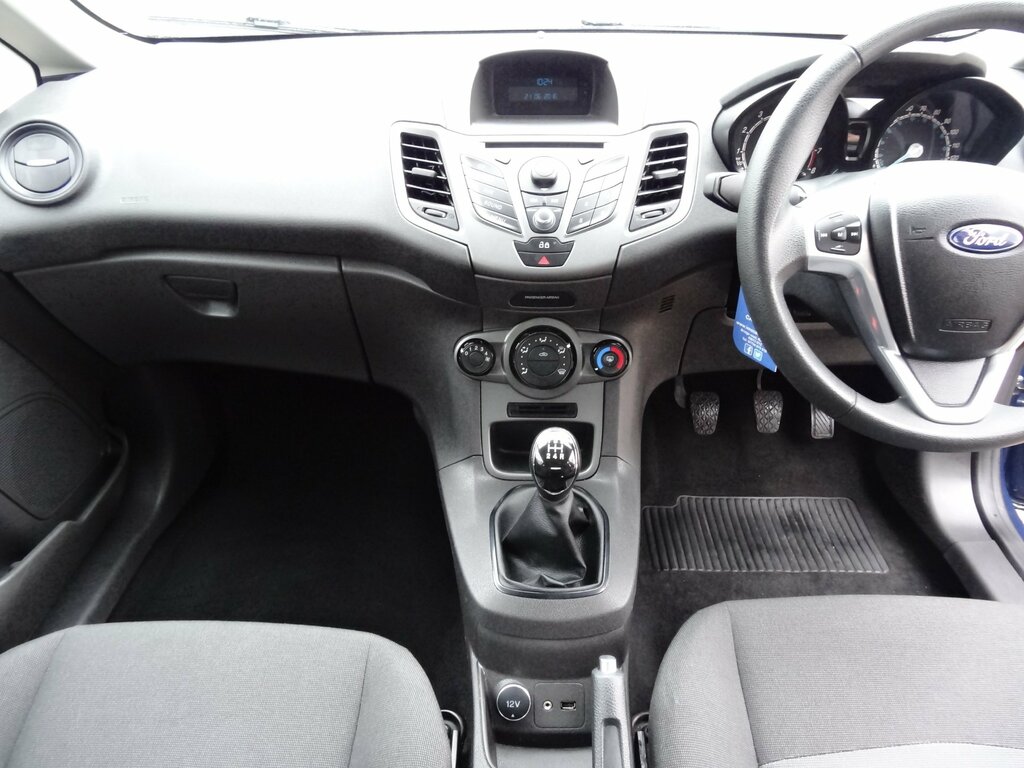 Ford Fiesta 1.25 Studio Hatchback Euro 5 60 Blue #2