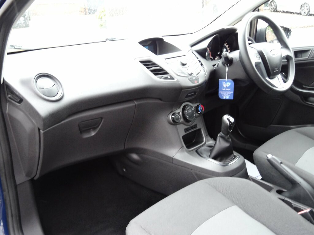 Ford Fiesta Studio U504 Ulez Red #11