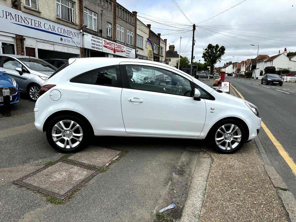 Vauxhall Corsa 1.2I 16V Sxi Hatchback 124 Gkm White #4