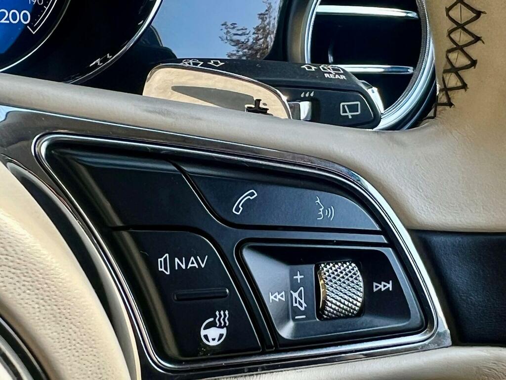 Bentley Bentayga W12 Blue #36