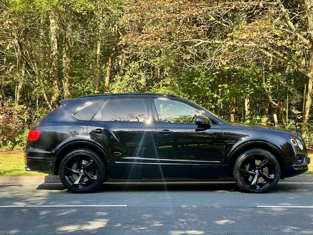 Bentley Bentayga W12 Blue #18