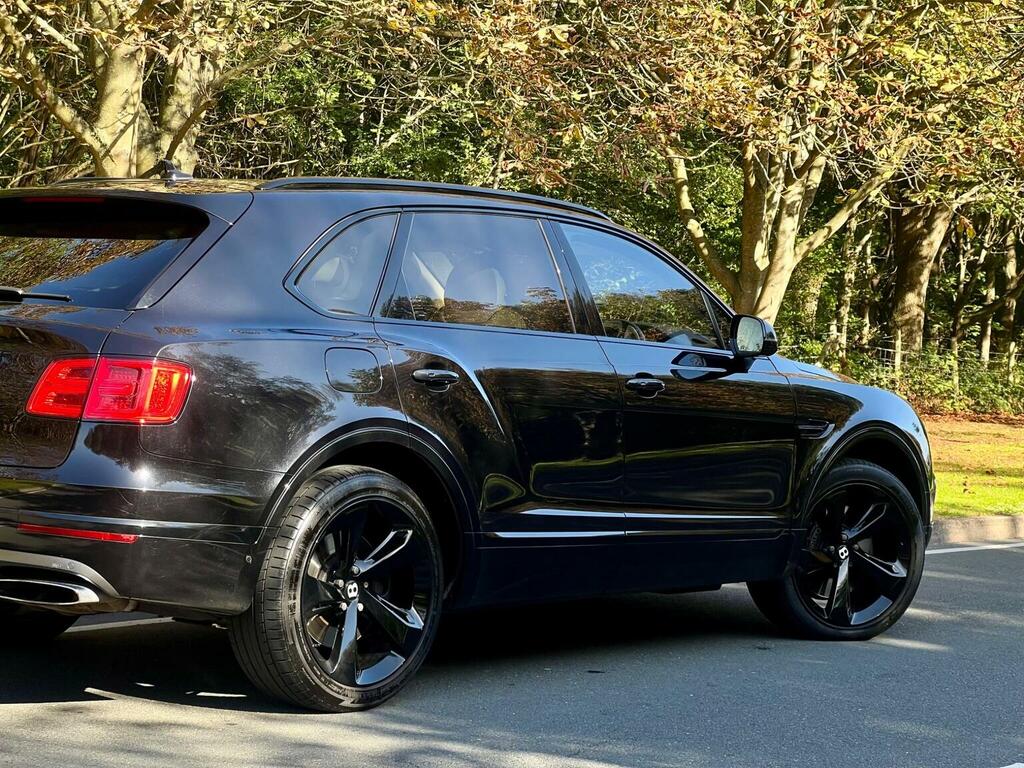 Bentley Bentayga W12 Blue #21