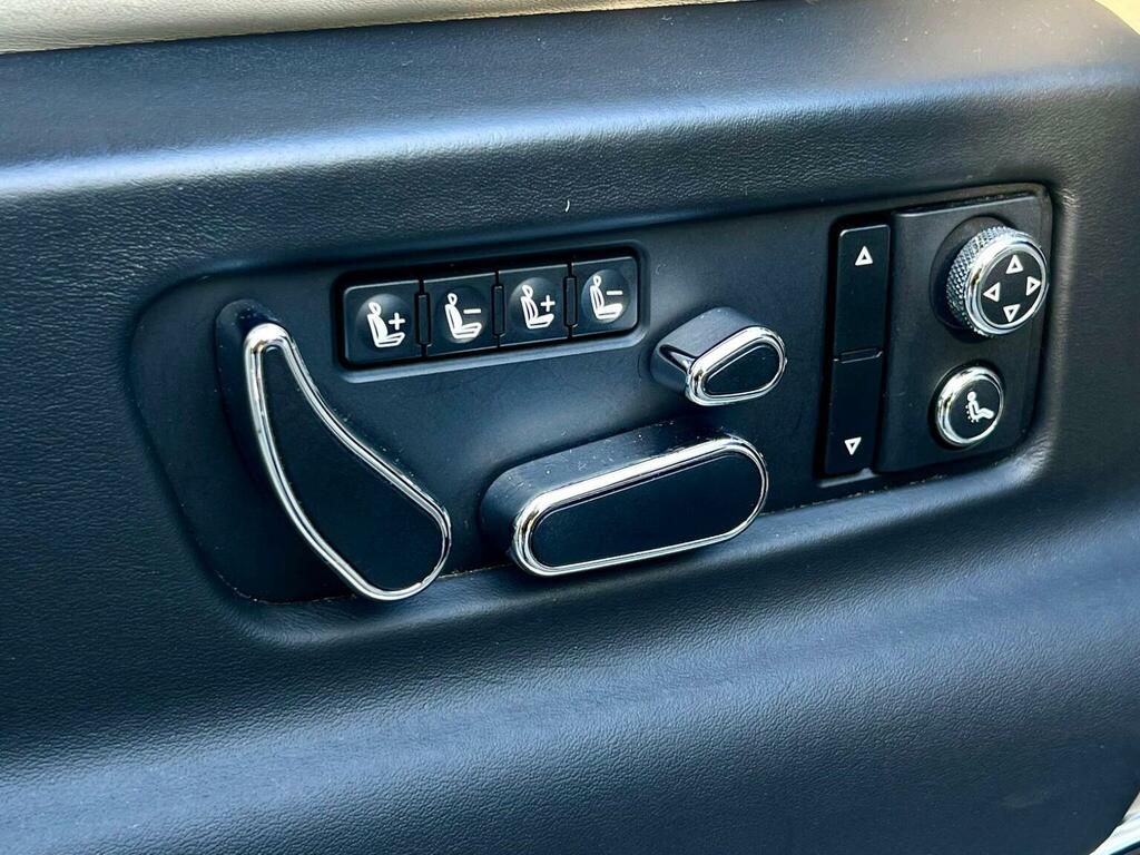 Bentley Bentayga W12 Blue #9