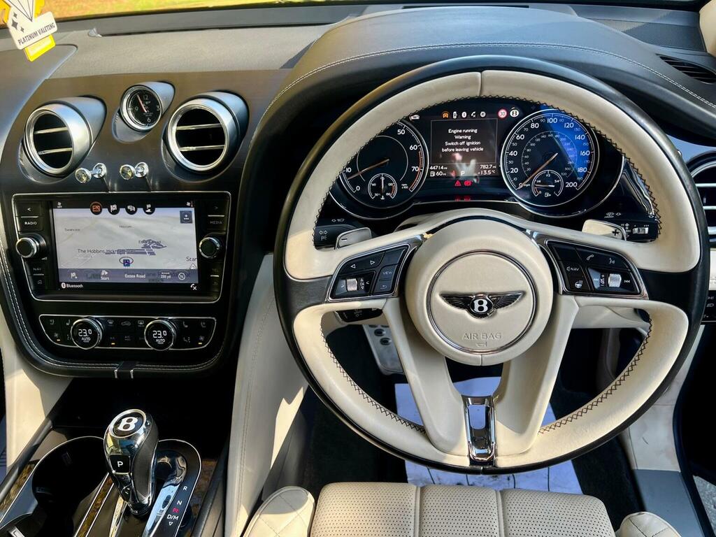 Bentley Bentayga W12 Blue #14