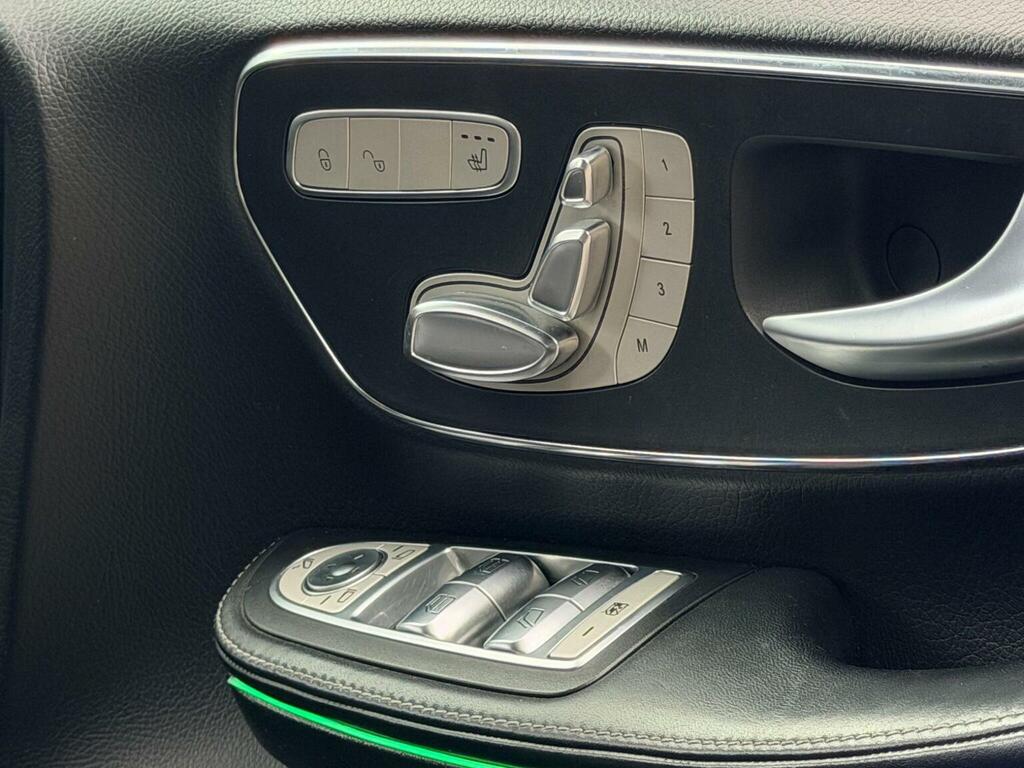 Mercedes-Benz V Class V 250 D Amg Black #19