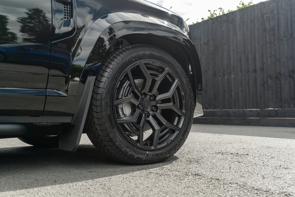 Land Rover Defender 110 3.0 D350 Mhev X-dynamic Hse Hard Top Suv Diese Black #6