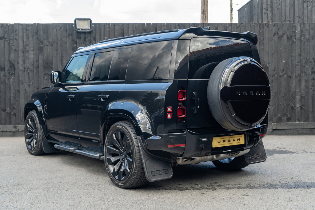 Land Rover Defender 110 3.0 D250 Mhev X-dynamic Se Hard Top Suv Black #4