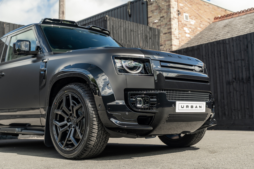 Land Rover Defender 90 3.0 D250 X-dynamic Se 90 Grey #9