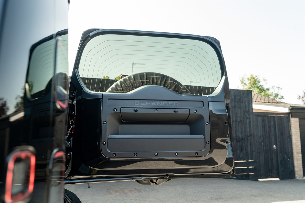 Land Rover Defender 90 3.0 D350 Hard Top X-dynamic Hse Grey #48