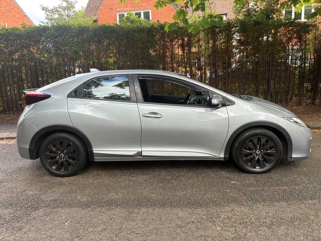 Honda Civic 1.6 I-dtec Se Plus Navi Euro 5 S S K777YBR Silver #6