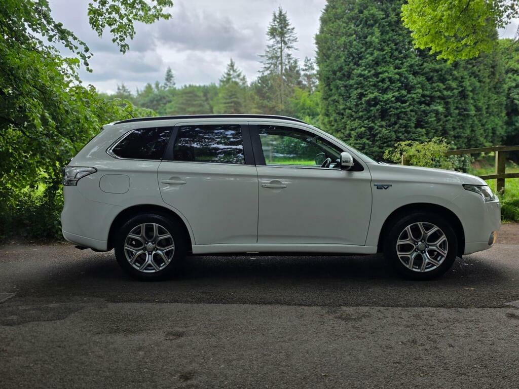 Mitsubishi Outlander 2.0H 12Kwh Gx4h Cvt 4Wd Euro 5 S S White #5