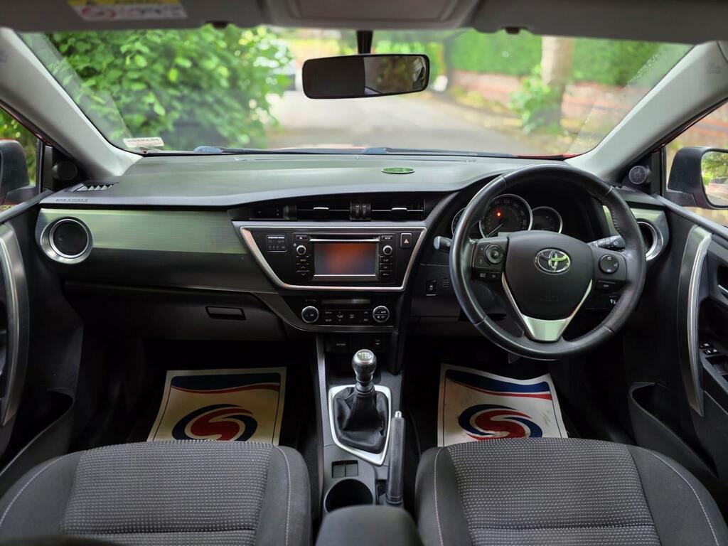 Toyota Auris 1.8 Vvt-i Icon 99 Bhp Grey #16