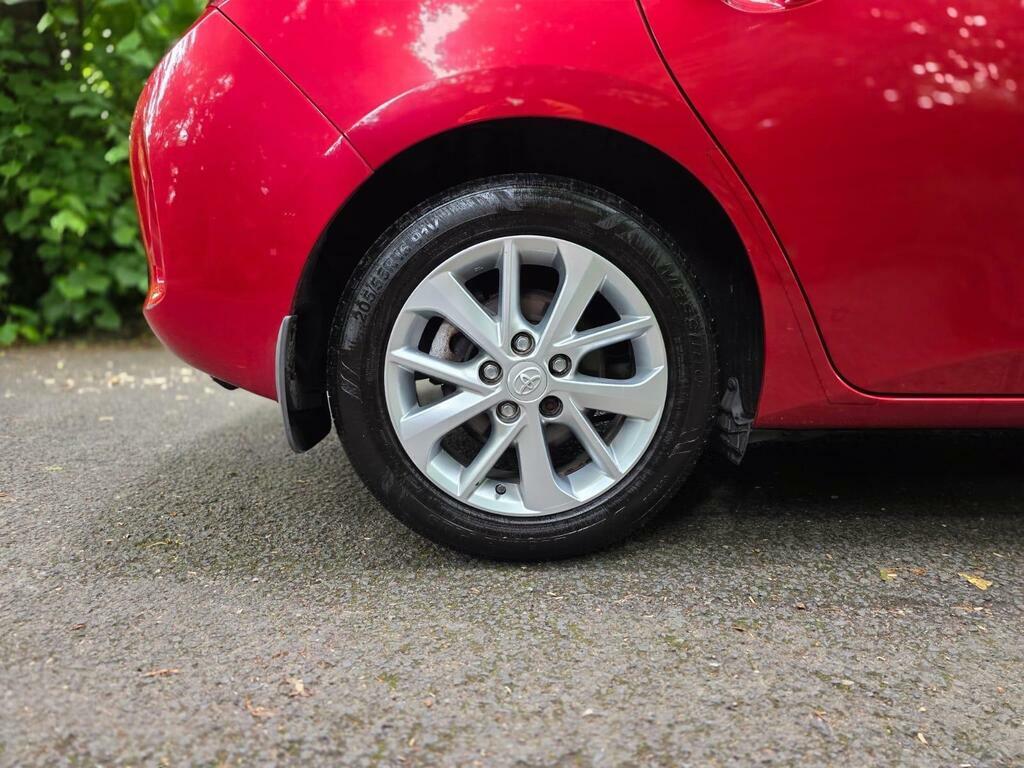 Toyota Auris 1.8 Vvt-i Icon 99 Bhp Grey #25