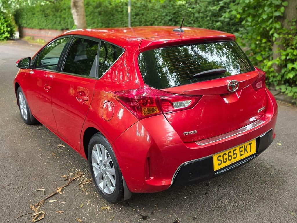 Toyota Auris 1.33 Dual Vvt-i Icon Euro 5 S S Red #5
