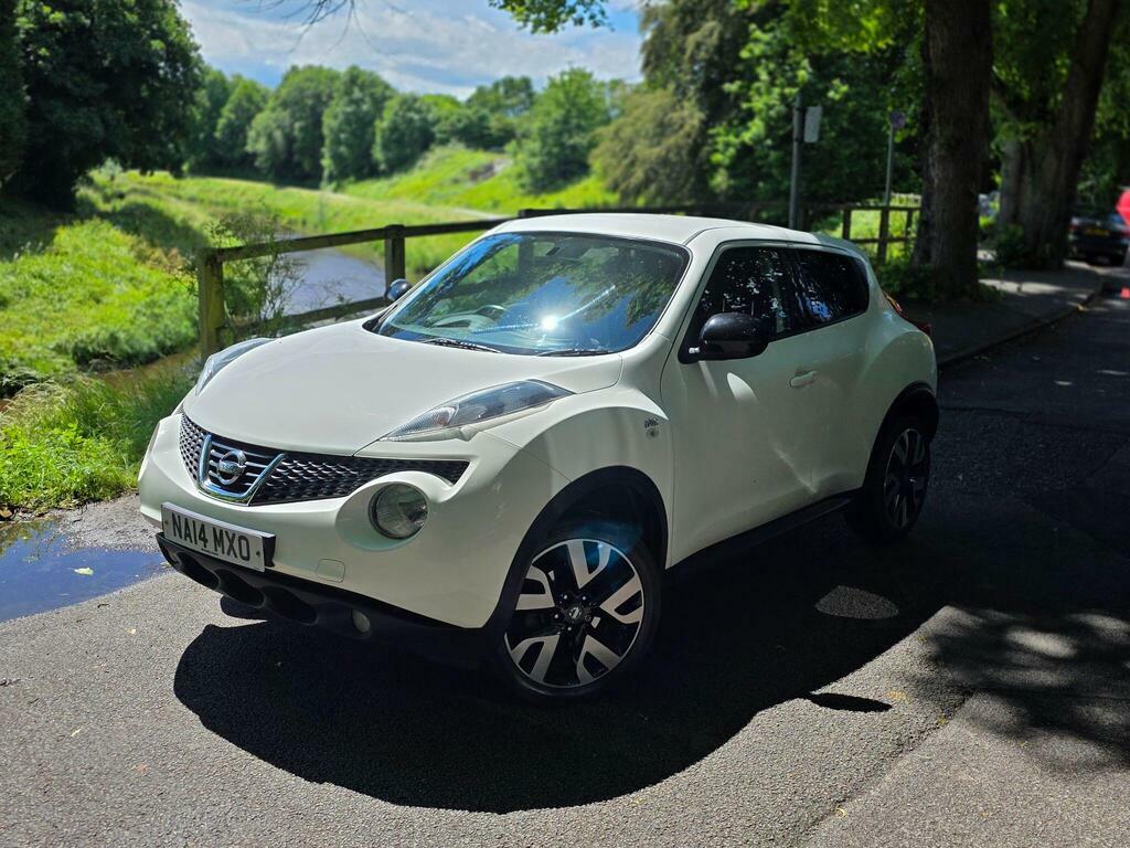 Nissan Juke Hatchback Black #7
