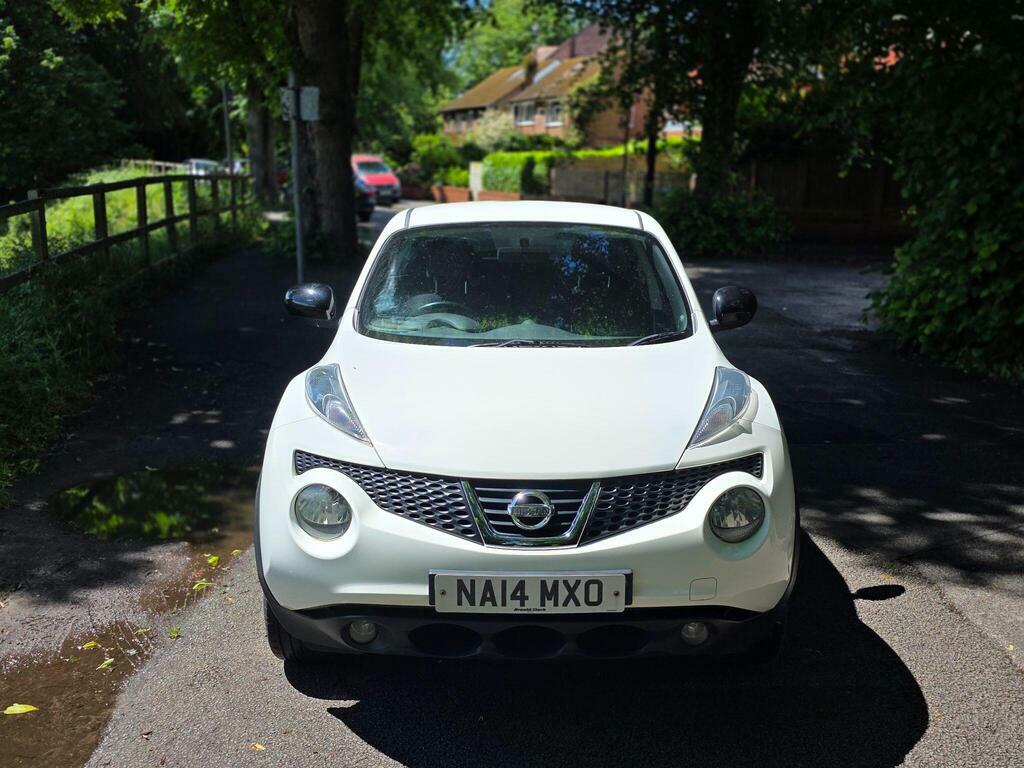 Nissan Juke Hatchback Black #9