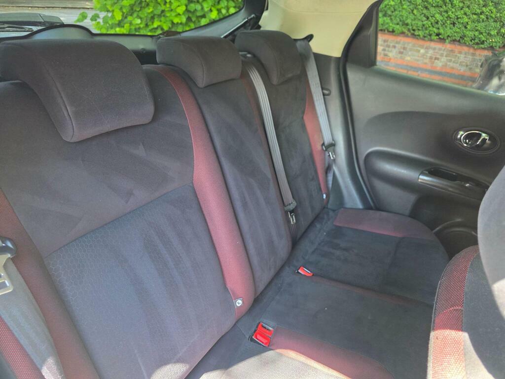 Nissan Juke Hatchback Black #14