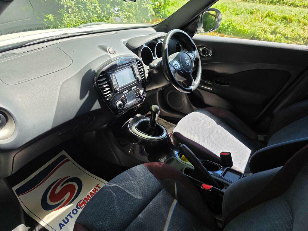 Nissan Juke Hatchback Black #19