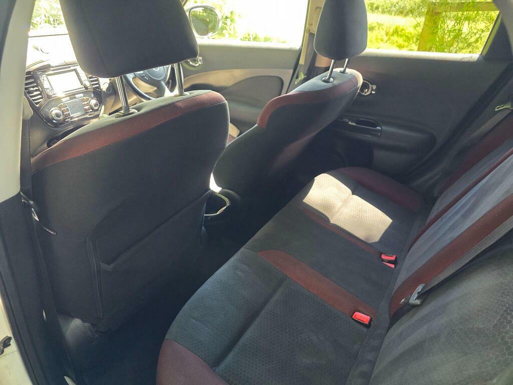 Nissan Juke Hatchback Black #17