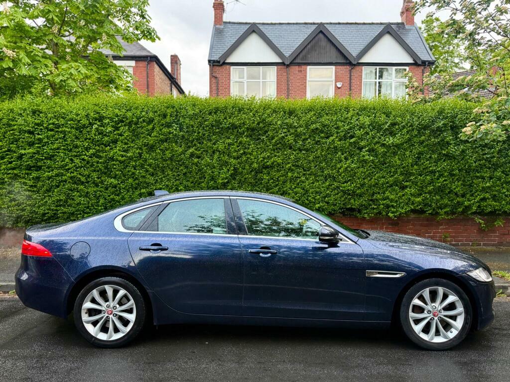 Jaguar XF 2.0D Prestige Euro 6 S S Blue #5