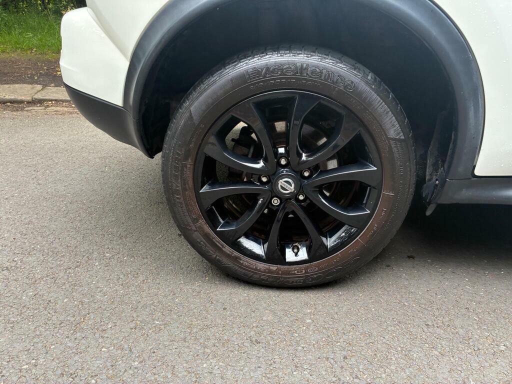 Nissan Juke 1.6 94 Visia White #24