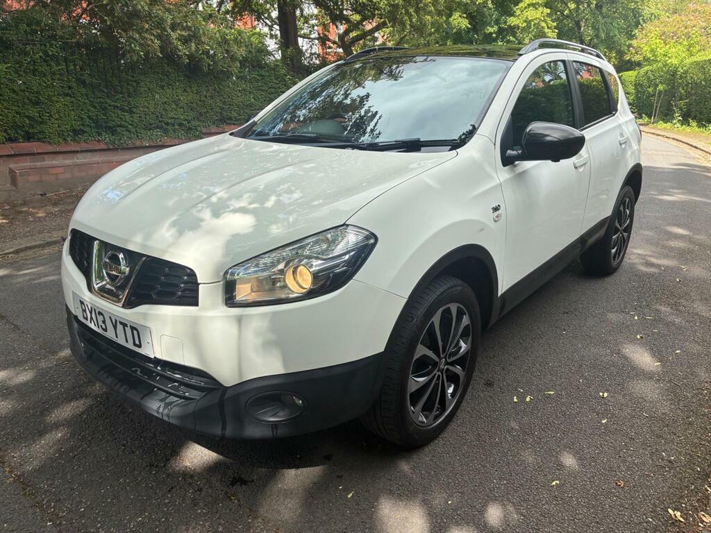 Nissan Qashqai Hatchback Black #12