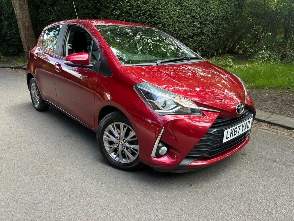 Toyota Yaris 1.5 Vvt-h Excel E-cvt White #11
