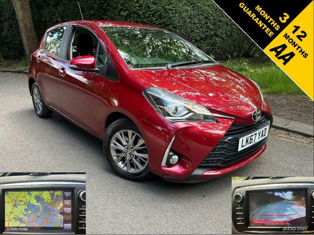 Toyota Yaris 1.5 Vvt-h Excel E-cvt White #1